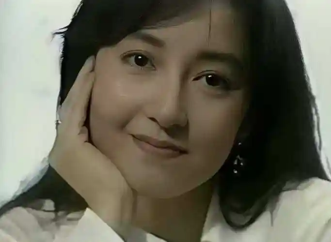 香港女歌手突然离世短短一个月内变化巨大形如枯槁