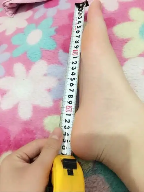 两个脚都是多大码的?