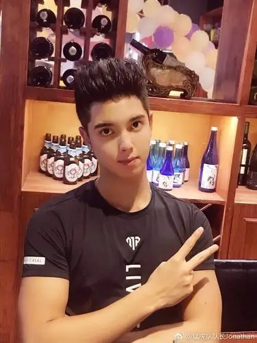 摇啊笑啊桥猛虎队队长韩悦