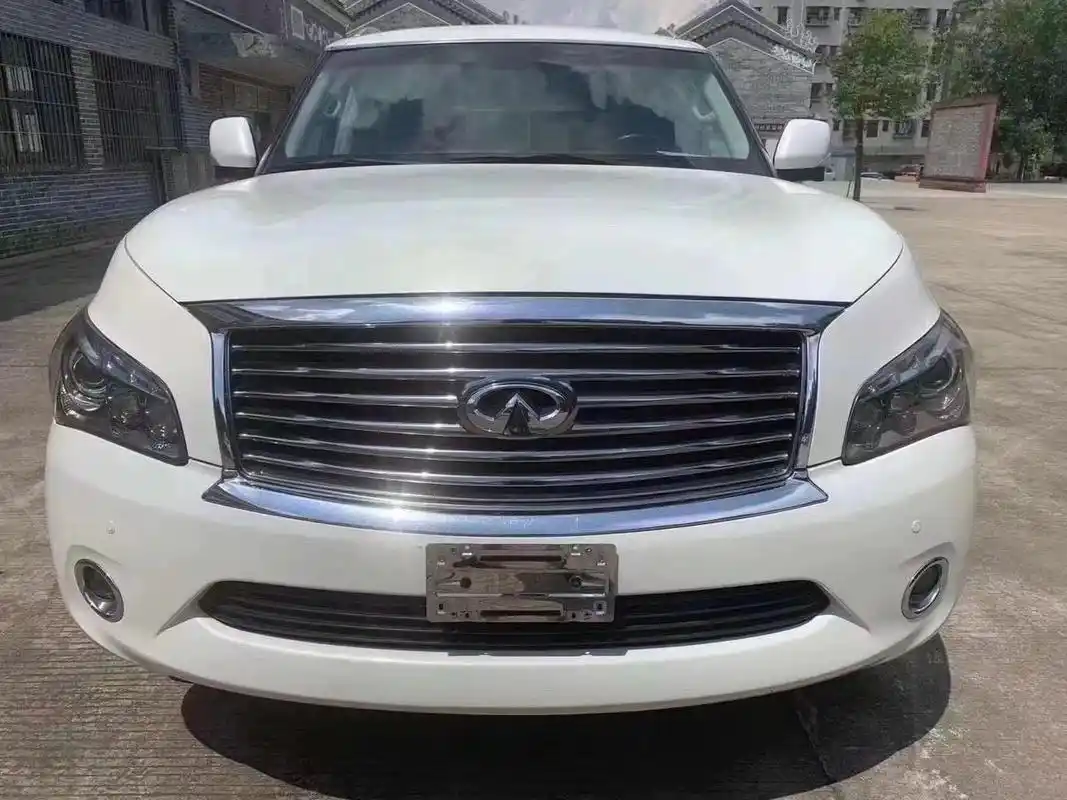 15年英菲尼迪qx56全款12.8万,外观,内饰,性能,配置详解