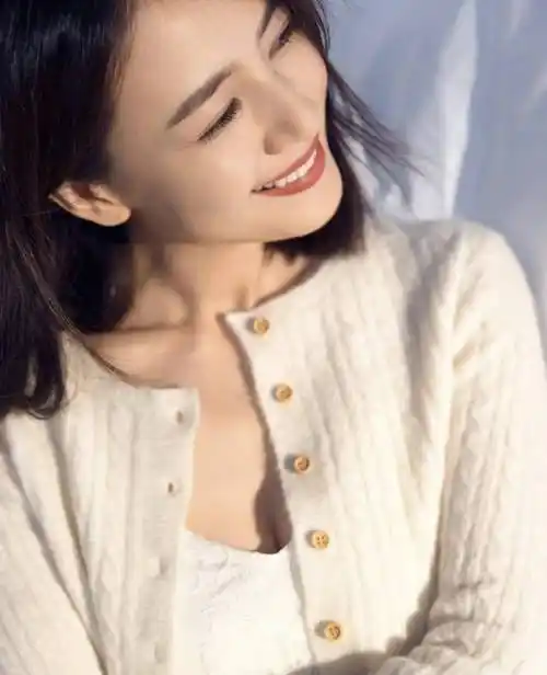 女明星高圆圆写真合集:优雅高贵,温婉可人_高圆圆_写真_女明星