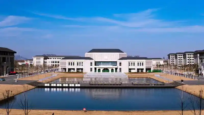江苏师范大学科文学院