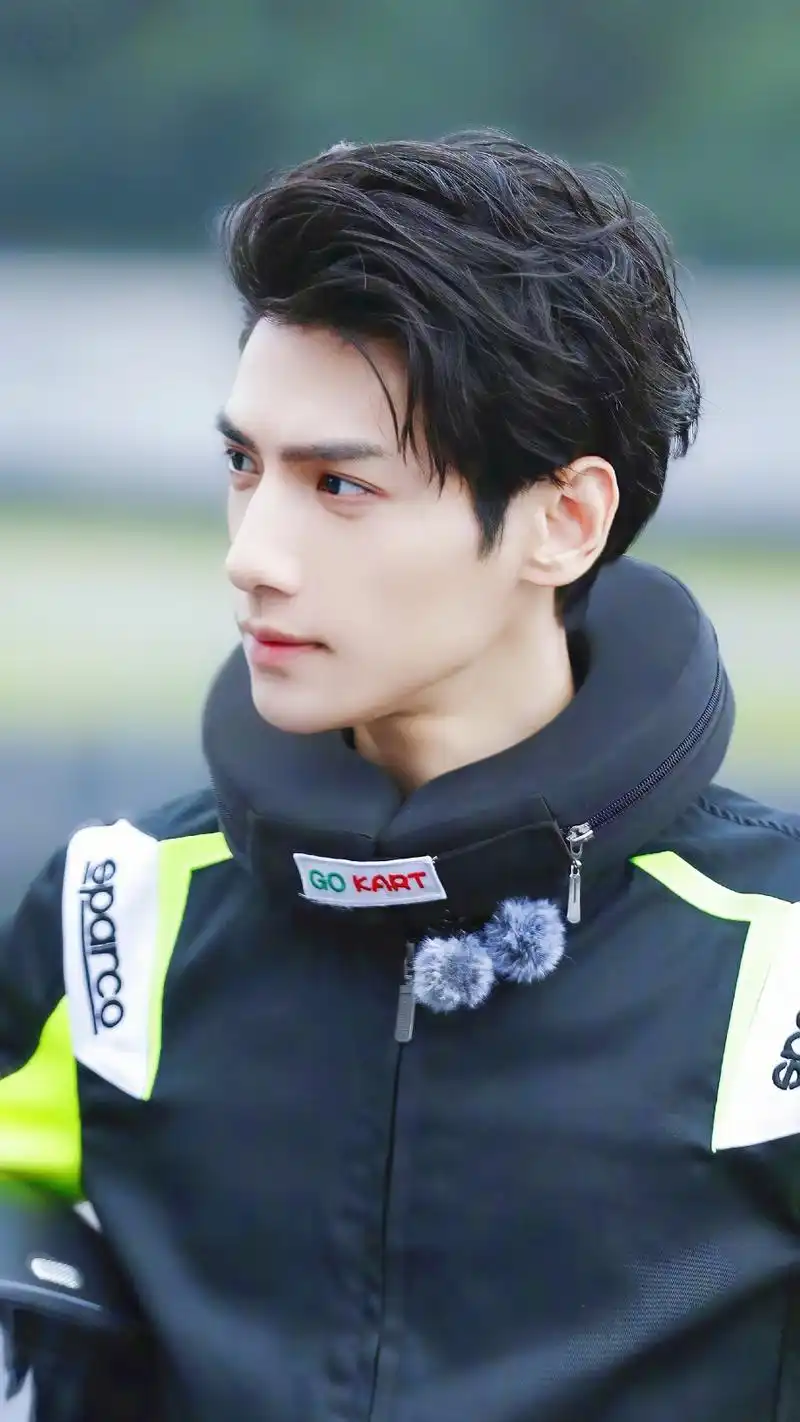 5位"少年感"的男明星:与油腻感绝缘,年过30岁还能演学生