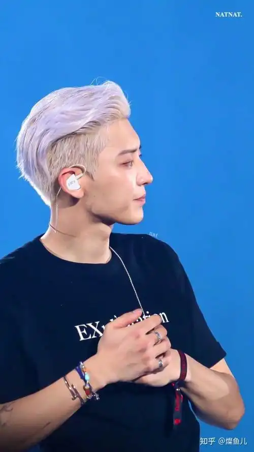 朴灿烈有哪些超级好看的照片?(毫不掩饰,我就是想收图!)?