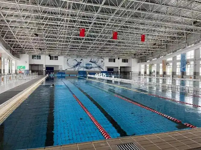 南昌大学前湖游泳馆开门了