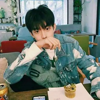 帅气简约男生头像干净清新气质男生高质量ins头像图片大全