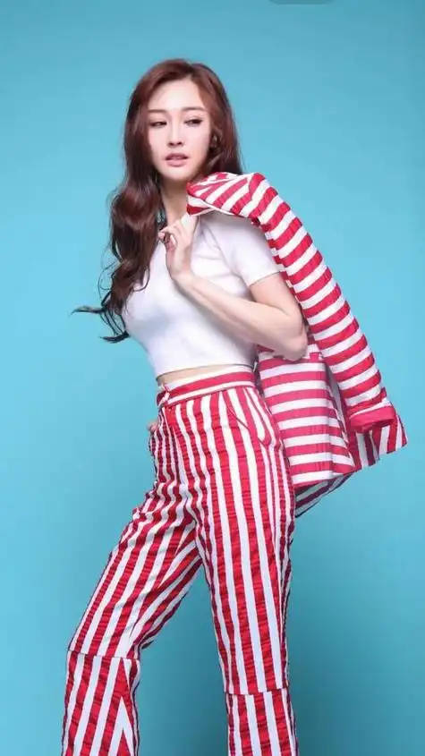 陈冰个人资料简介,特约评论员陈冰个人资料,本文共(2057字)