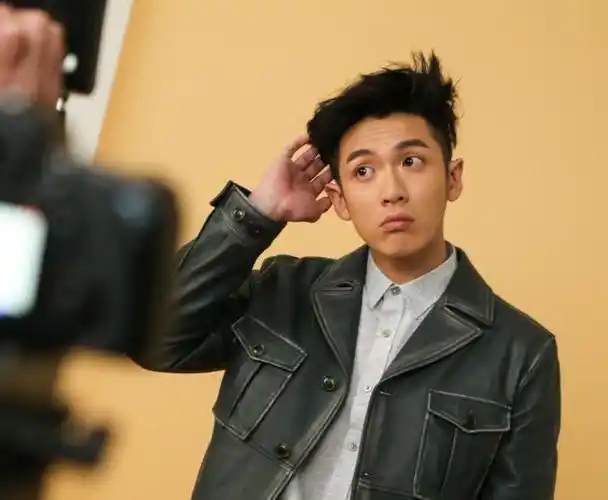 柯震东晒自己的捉妖记剧照引争议网友疑似对封杀意难平