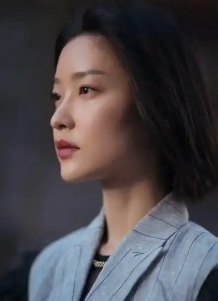 被老外称为"中国最美碧玉"的高冷气质女明星—— 杜鹃.能斩获多少赞?