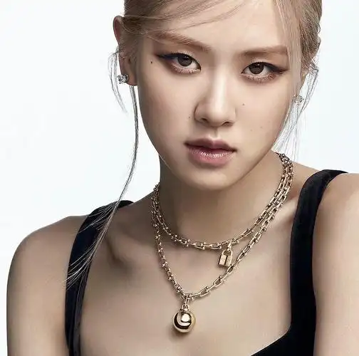 rose今天的tiffany和ysl新图