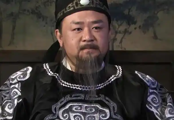 回顾以往的国剧市场,梁冠华饰演狄仁杰是最受大众认可的版本.