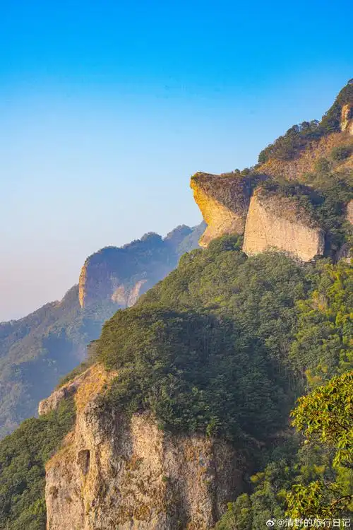 沉浸式徒步雁荡山##雁荡山卧云栈道##不止旅行##这个冬天这么玩