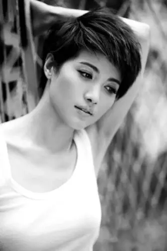 《满秋》将播 颜丙燕诠释传奇女性(图)