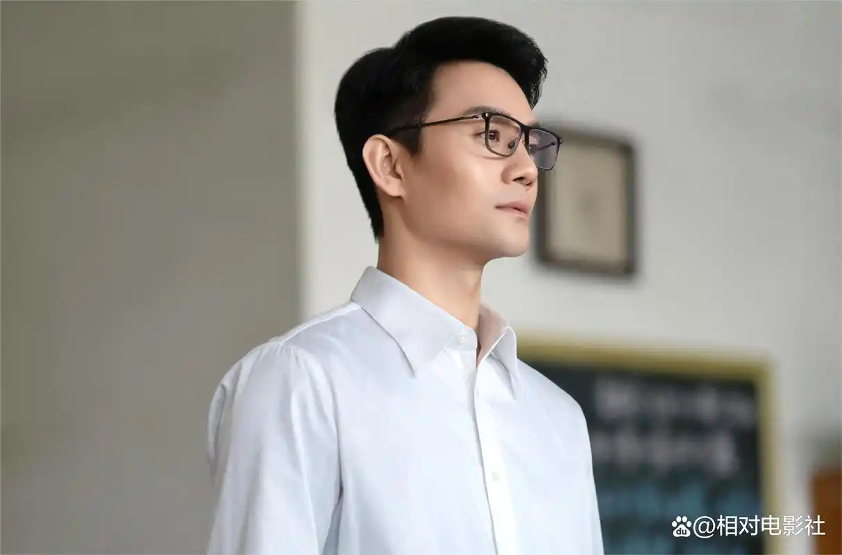 靳东又一新剧引发期待!六度合作刘敏涛,阵容不俗有望再出佳作