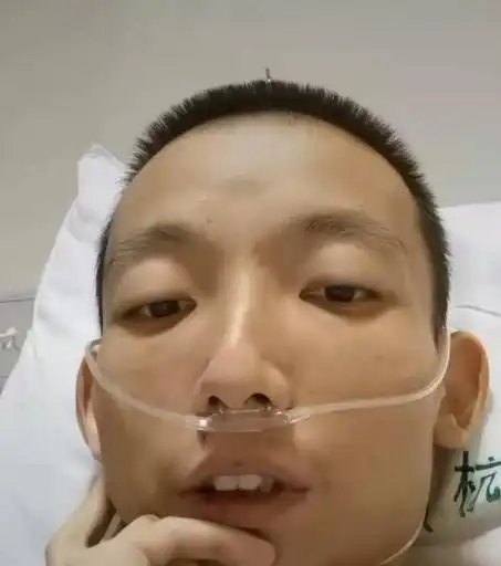 郭威手捧姚策遗像,杜新枝却故意躲开许敏