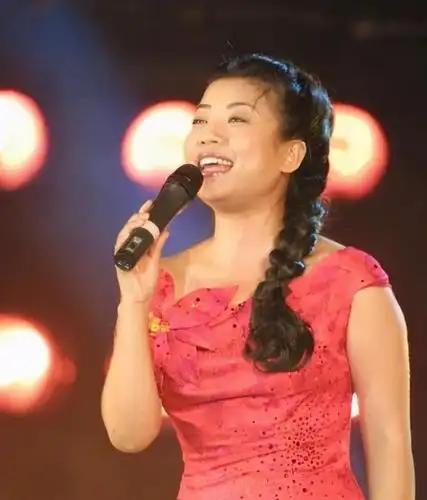 所有只想在好好陪伴自己的母亲;张也曾在事业巅峰时和导演关锦鹏有过