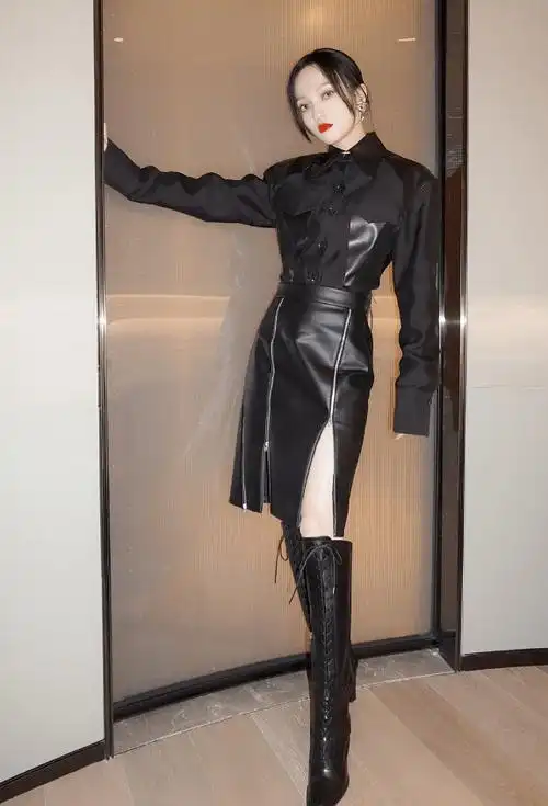 张韶涵的时尚感好吸睛!