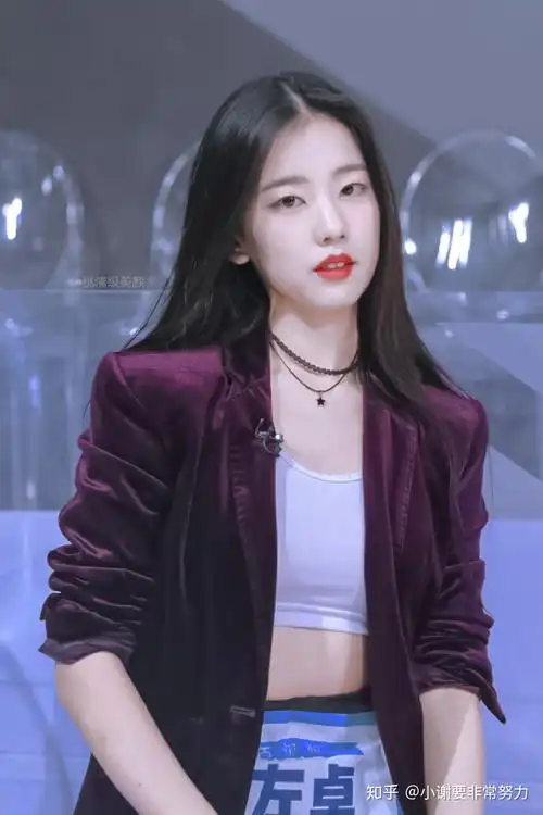 如何评价《青春有你2》左卓? - 知乎