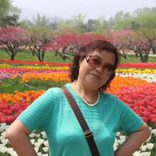 60岁离异女征婚照片(id:75279468)_四川绵阳征婚交友_珍爱网