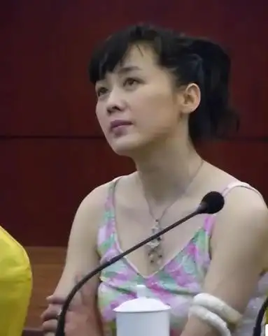 李琳被前夫一巴掌扇到离婚二婚嫁世界冠军如今生活幸福美满