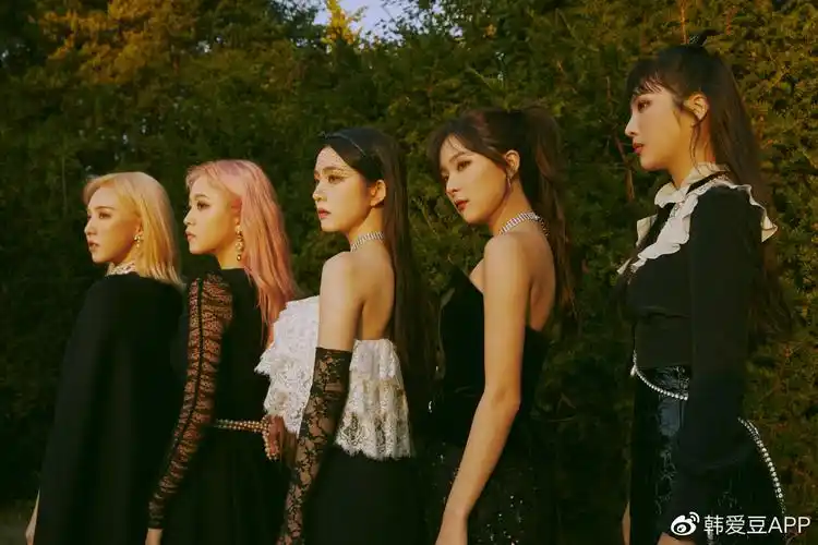 韩爱豆排名2021年3月韩国女团人气排行榜