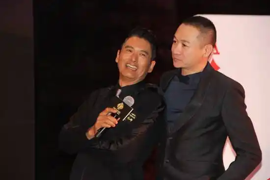 《澳门风云》春节将映 高虎挑战赌神周润发