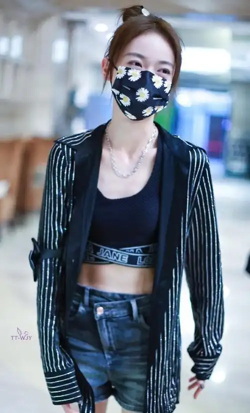 吴谨言新剧心狠手辣本色出演:10岁节食到34岁,从101斤瘦到75斤