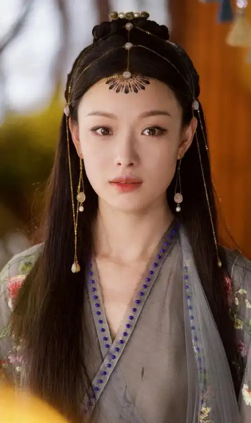 拒绝整容脸,倪妮告诉你方脸演神话剧可以有多美