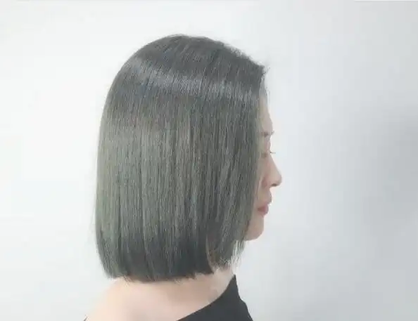 2020短发拉直发型图片 拉直短发这样扎清爽有气质