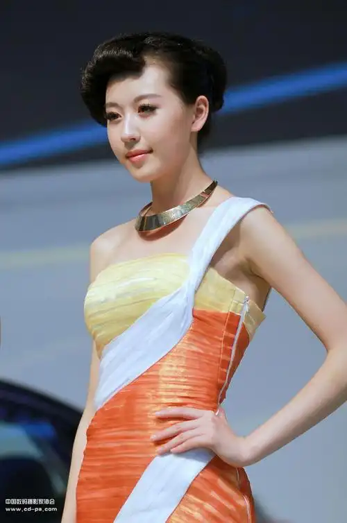 长春车展人像 精致超模张紫薇