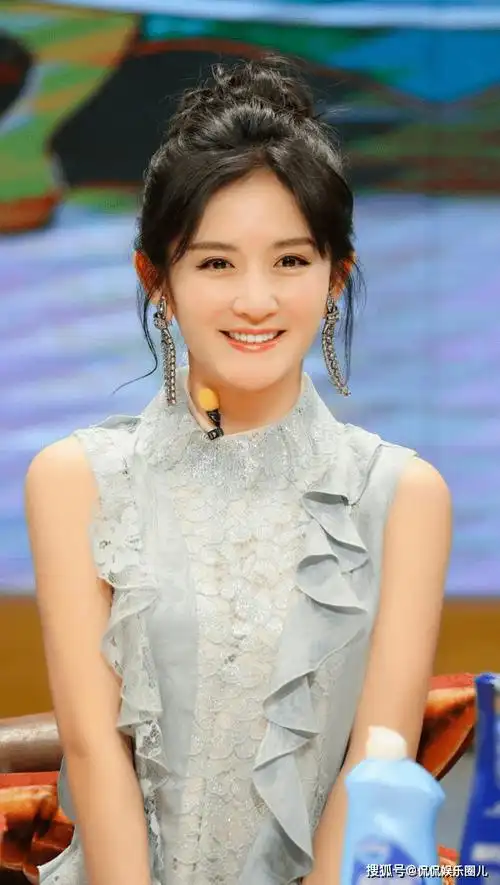 42岁谢娜,着实性感迷人女人味十足!_观众_演技_中国