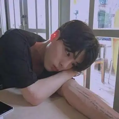 男生头像清新阳光少年 高清阳光少年气质清新帅气十足