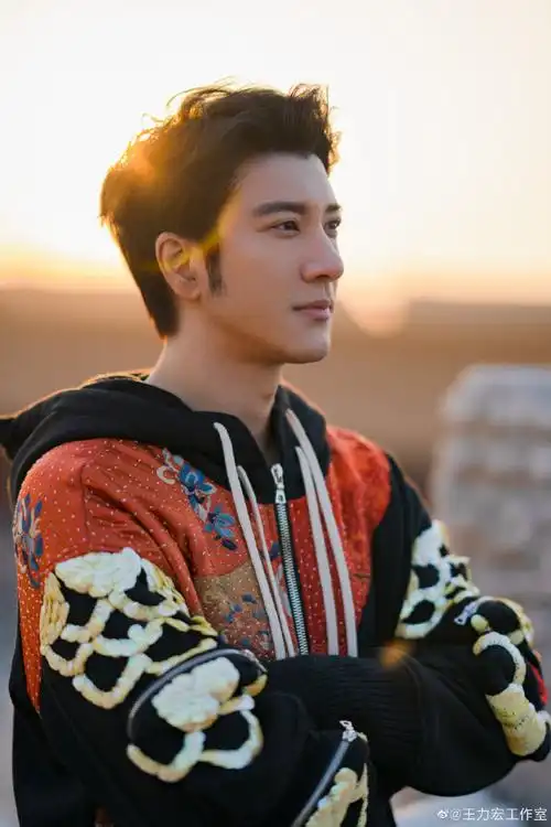 台媒称王力宏离婚##王力宏经纪人回应