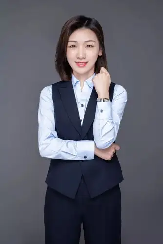 莆田分行工迎新春杯最美工装照评选活动