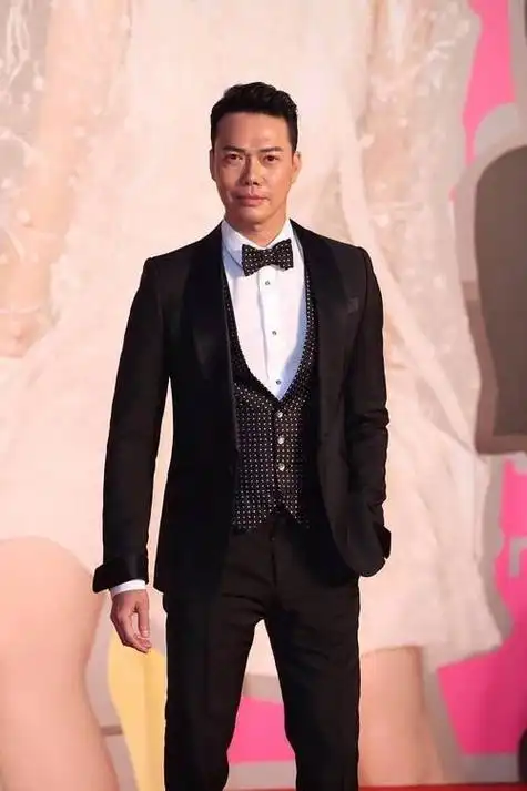 《潜行狙击》播出十周年,谢天华携欧阳靖派福利,网友直呼爷青回