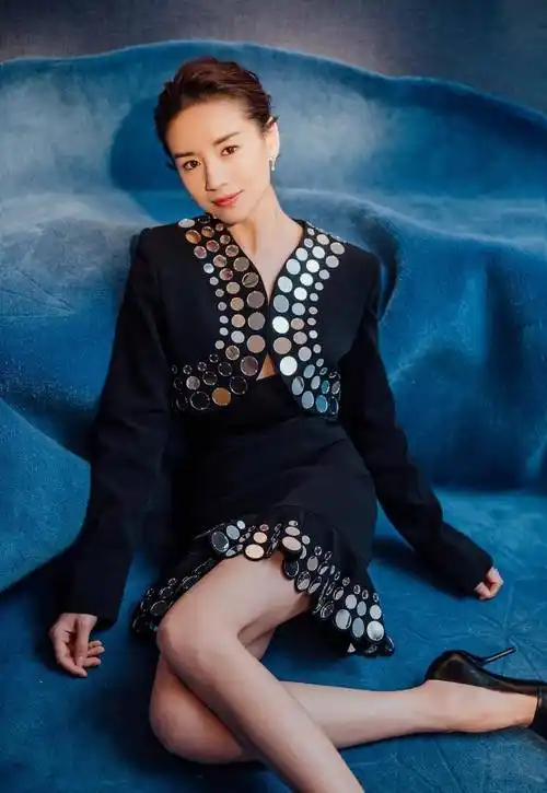 美人图集—董洁_冷清_薄冰_黑色