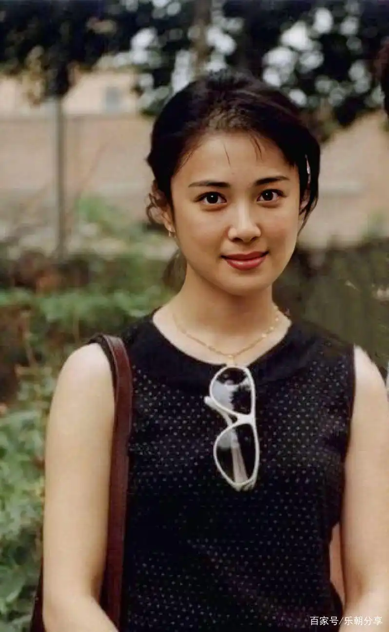 傅艺伟早期美图集