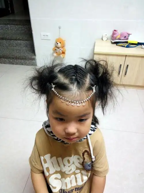 【萌宝发型】怡宝宝发型记