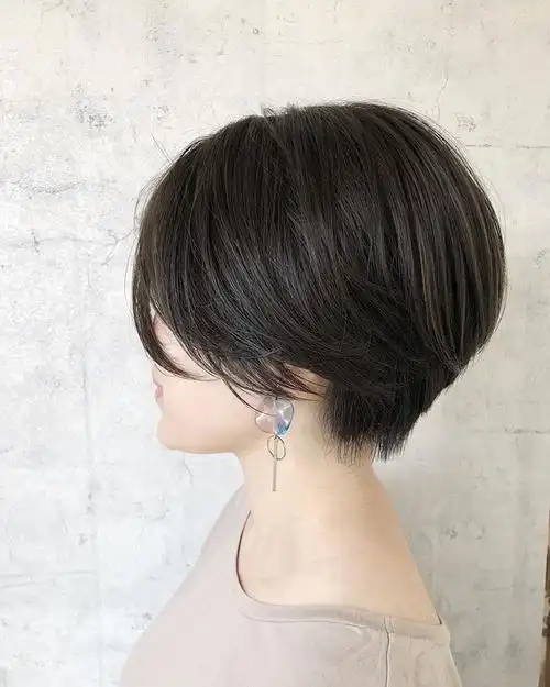 中年女性剪这几款短发简单又优雅