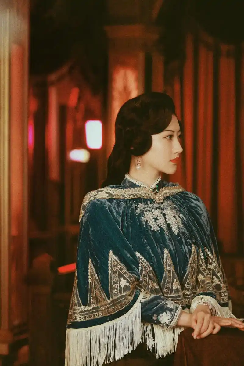 景甜司藤旗袍造型图片13