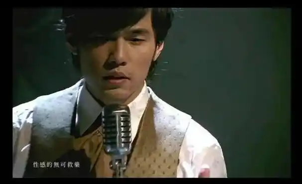 蓝色风暴,浅浅的蓝,浓郁的香