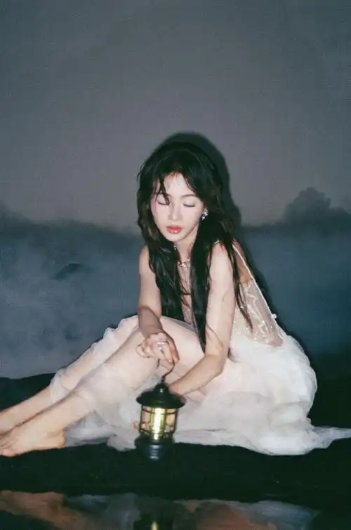 吴谨言生日大片