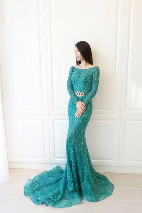 时尚孔雀绿露背晚礼服