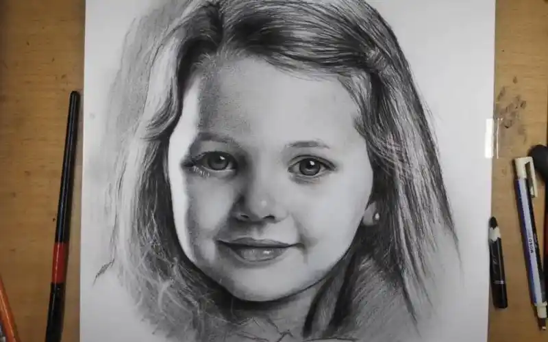 【素描】炭笔画 美丽可爱的小女孩肖像画技巧