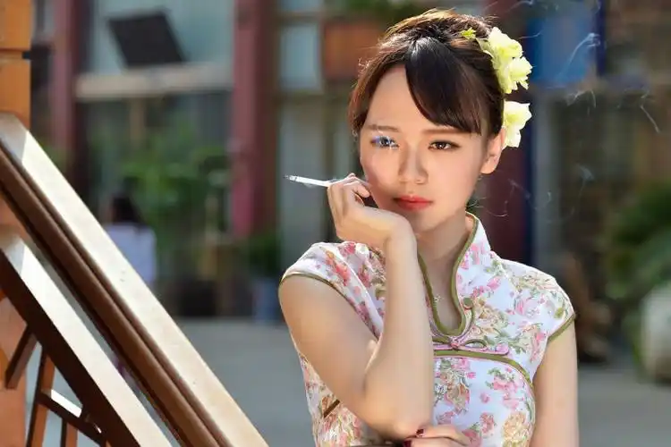 烟花美女 极致高清 - 方块之旅 - 方块之旅