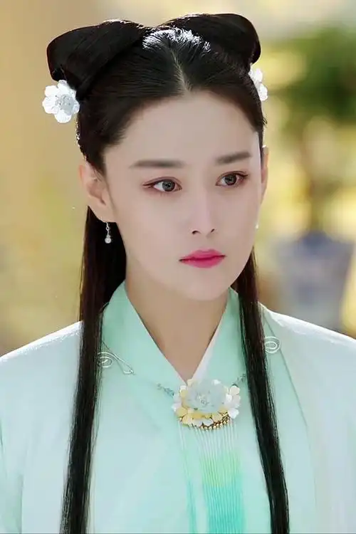 花谢花飞花满天谢千寻张馨予饰