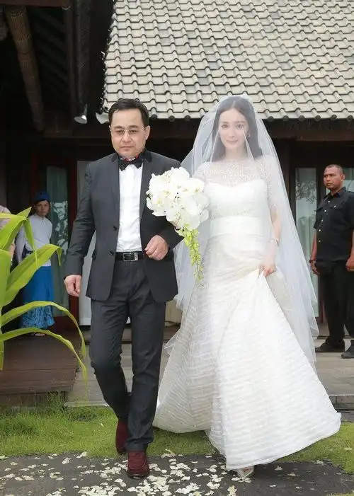 杨幂婚礼现场婚纱照,图片大全,高清,图库-回车桌面