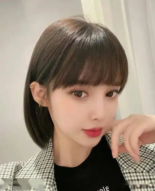 2021流行免打理网红一刀切短发100款