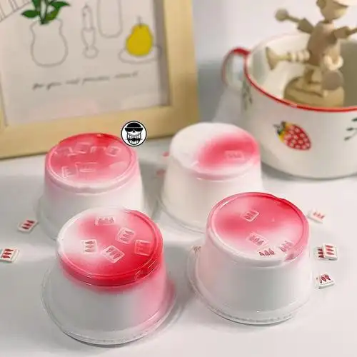 稚气熊新品史莱姆大起泡胶儿童解压玩具胶制福利泥鸡蛋加草莓