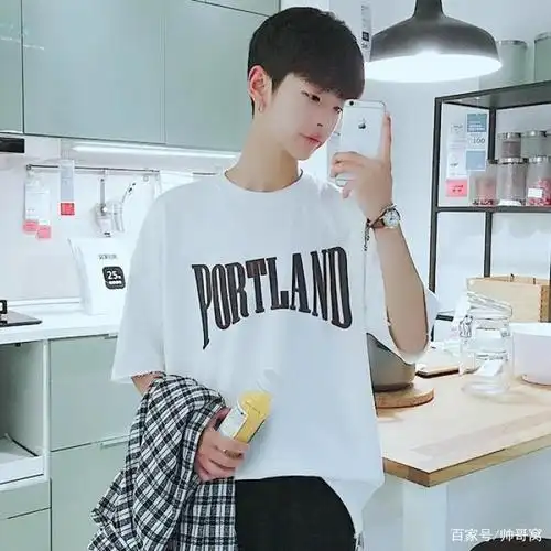 组图:满满的青春味道,14岁初中生小奶狗,天真无邪的样子很酷!